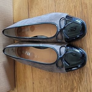 Ara Suede Flats
